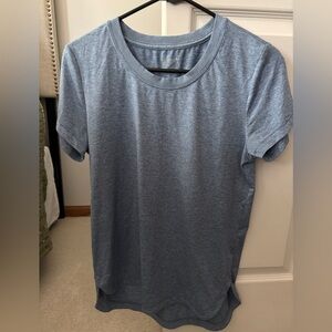 Athleta uptempo tee